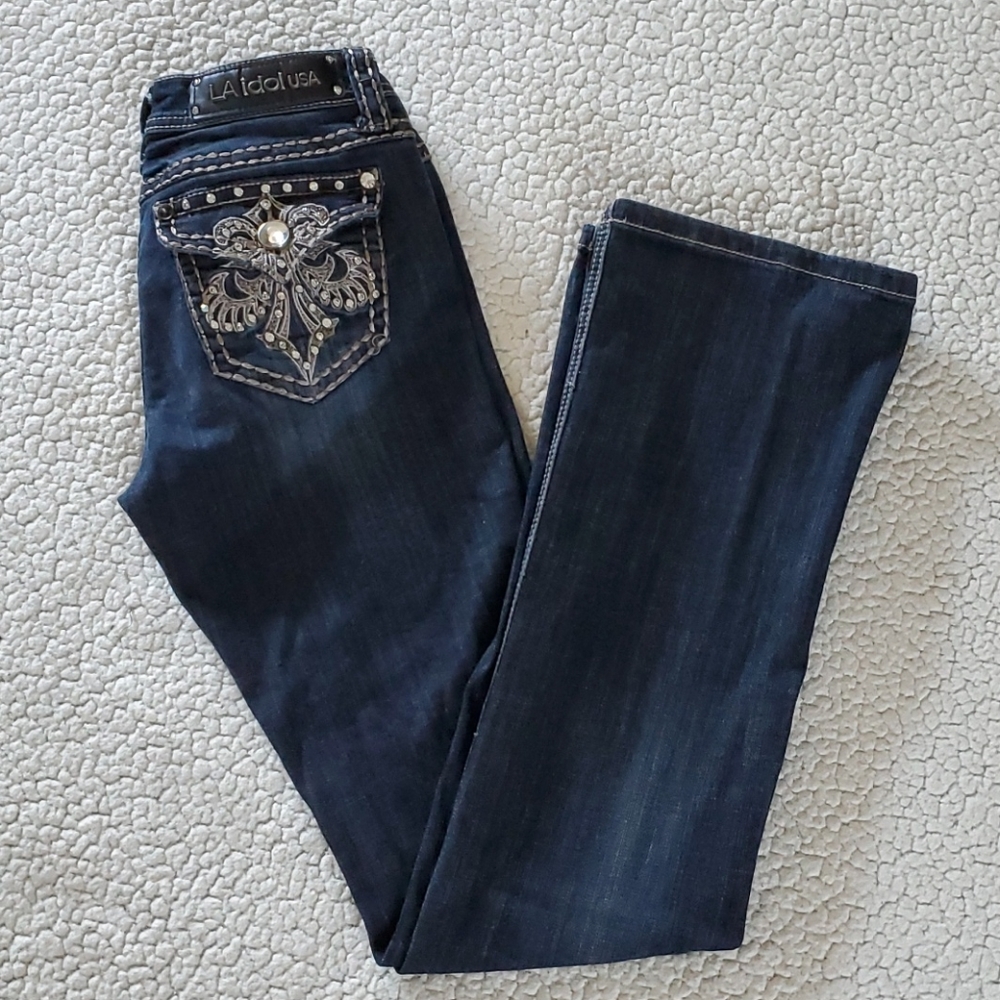 LA idol USA size 7